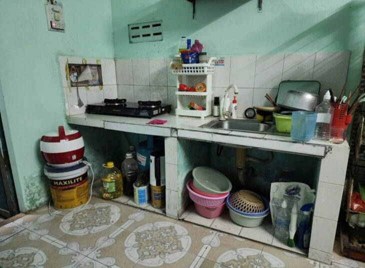 # Nhà Hoàng Diệu 64m2, ngang 4.5m, gác lửng gỗ, sân rộng, kiệt thông, gần Chợ, 2.35 tỷ