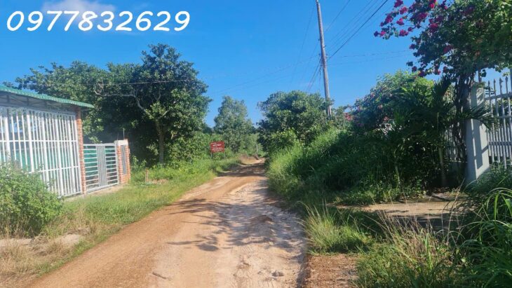 Bán 1000m2 đất ONT Tân Phước – TX LaGi tặng nhà cấp 4 giá ngộp 1.8 tỷ