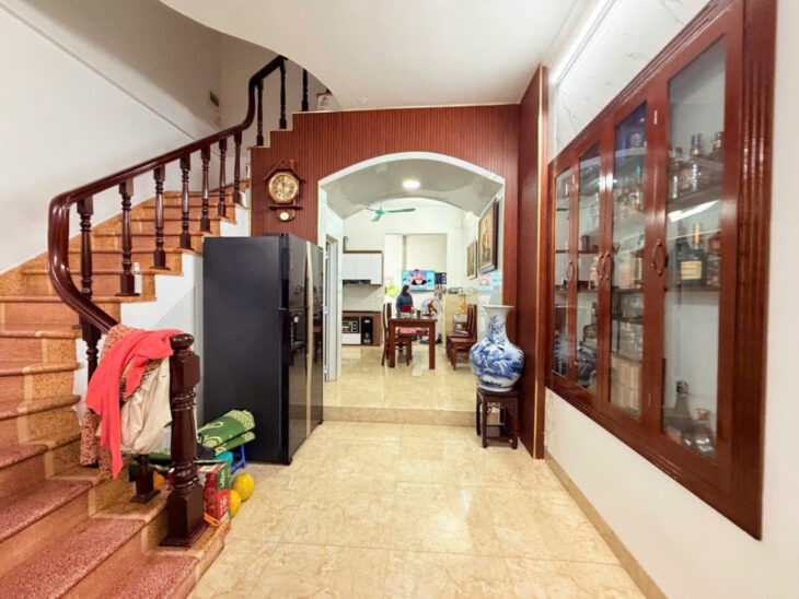 Ô TÔ TRÁNH, TÂN MAI- HOÀNG MAI, 73 M2, 4 TẦNG, MẶT TIỀN 4,3 M, GIÁ 18 TỶ.