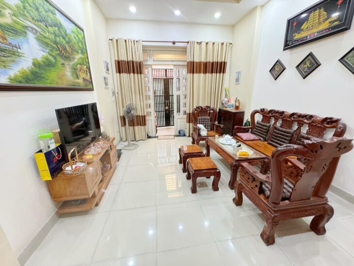 NHÀ CAO CÁP ĐƯỜNG DƯƠNG QUẢNG HÀNG, NHÀ GÒ VẤP GIÁ RẺ, KIÊNG CỐ VỊ TRÍ ĐẸP