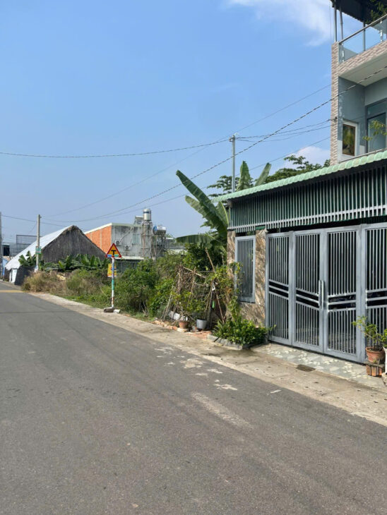 Cần bán gấp lô đất ngay TP. Bến Cát giá chỉ 3.5 triệu/m2 ngay KCN Visip 2