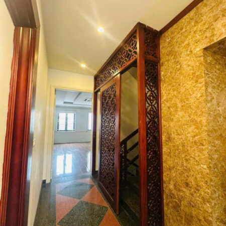 BÁN NHÀ MẶT NGÕ LINH LANG 100M 7 TẦNG THANG MÁY MT 4.5M GIÁ 48.5 TỶ 0878168006