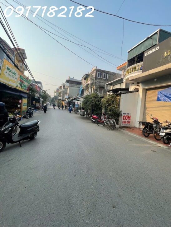 NHÀ XÂY MỚI ĐẸP – Ô TÔ ĐỖ CỔNG – AN SINH ĐỈNH CAO – BÃI XE Ô TÔ NGAY ĐẦU NGÕ