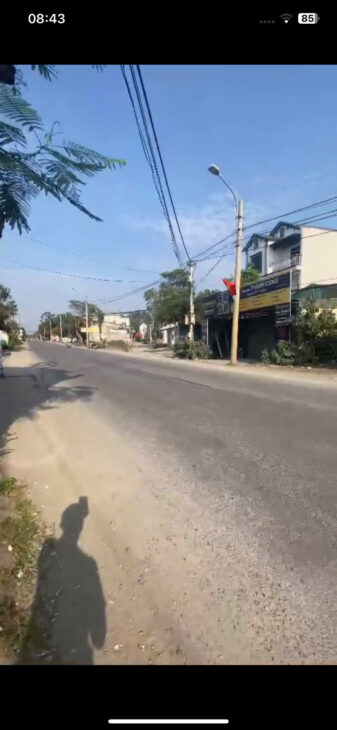 Nhà kinh doanh mặt đường 412B Đông Yên, Quôc Oai