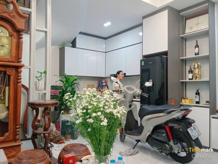 BÁN NHÀ TRIỀU KHÚC TRIỀU KHÚC 34M 5 TẦNG MT4.5M NGÕ THÔNG KD KHU HIẾM NHÀ BÁN TIỆN ÍCH TRƯỜNG CHỢ Ở