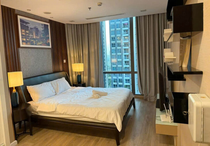 LANDMARK 81 2PN 94m2 CHỦ ĐI BÁN GẤP FULL NỘI THẤT INBOX ÉP GIÁ