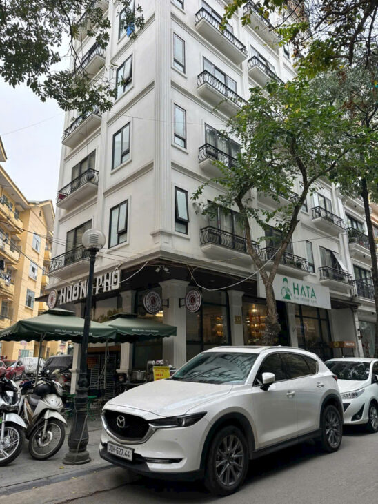 Cho thuê nhà Tố Hữu, 200m2, 7 tầng thông sàn, thang máy, làm trụ trở công ty, thẩm mỹ viện