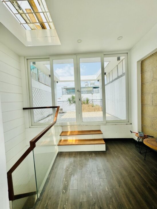 GẤP BÁN NHÀ, 4Tầng, HXH, khu VÍP City land NGUYỄN VĂN LƯỢNG chỉ 5.x Tỷ