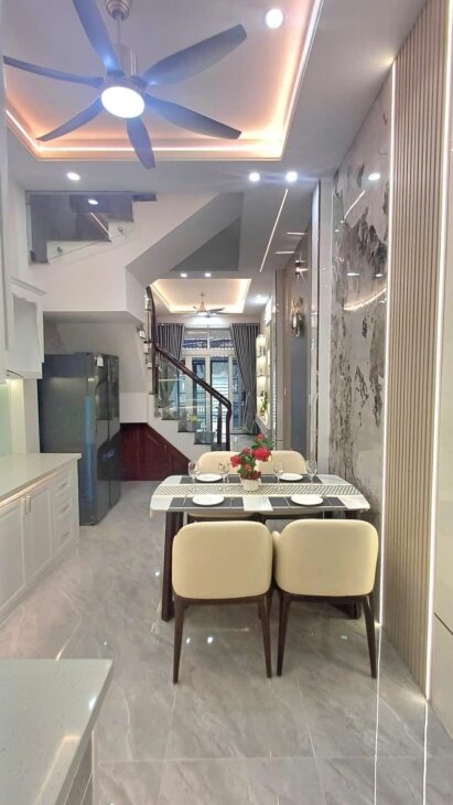 NHÀ 3TẦNG,4PN,Tặng full nội thất,HXH, NGUYỄN VĂN KHỐI GÒ VẤP chỉ 5.1Tỷ.