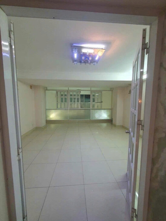 Cho thuê nhà Mặt Tiền 309 – 311 Lê Đại Hành, P. 13, Quận 11-Giá 100 Triệu