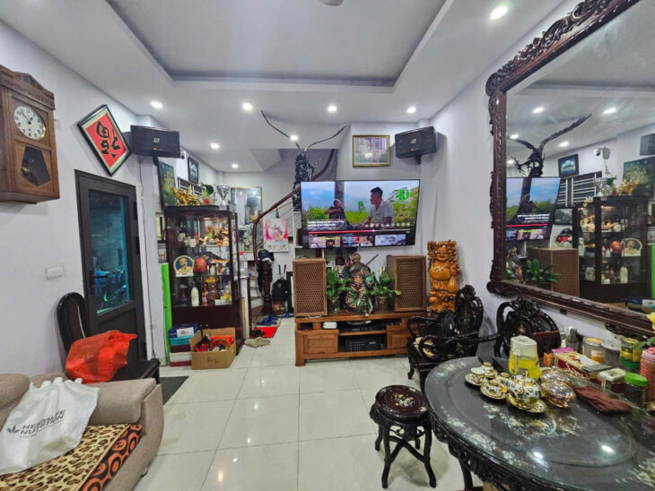 THÁI THỊNH – DÂN XÂY CHẮC CHẮN – NGÕ THẲNG – VỊ TRÍ ĐẸP – GẦN PHỐ – 34M2X5T – 7.9 TỶ