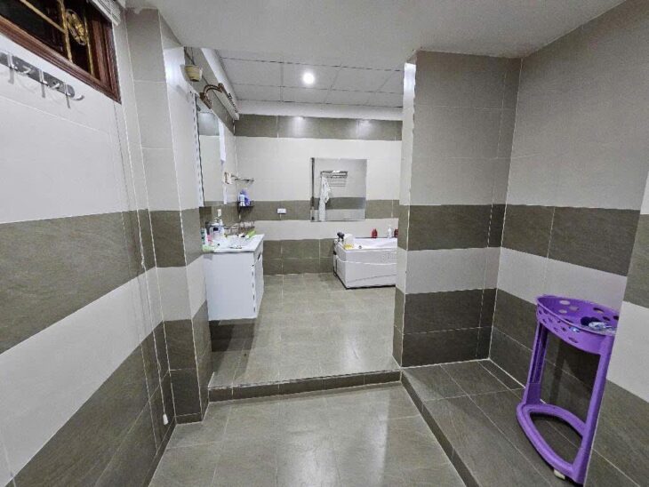 BÁN CHUNG CƯ 6,5 TỶ -DTSD GẦN 200M2 Ở KĐT NAM TRUNG YÊN