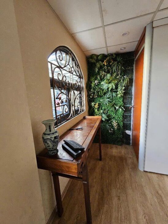 BÁN CHUNG CƯ 6,5 TỶ -DTSD GẦN 200M2 Ở KĐT NAM TRUNG YÊN
