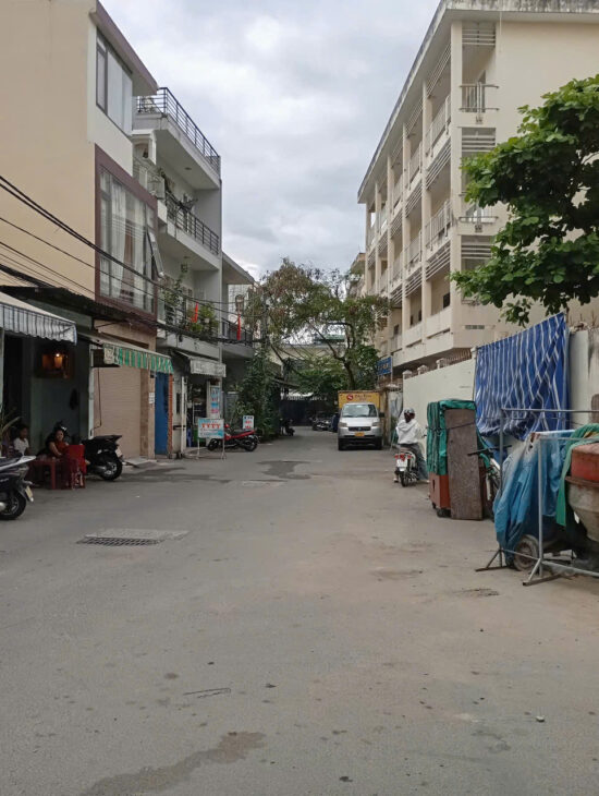 ???? LÔ GÓC 4 TẦNG ĐẸP LÊ ĐÌNH LÝ – FULL NỘI THẤT – XÁCH VALI VÀO Ở NGAY – GIÁ NHỈNH 5 TỶ.