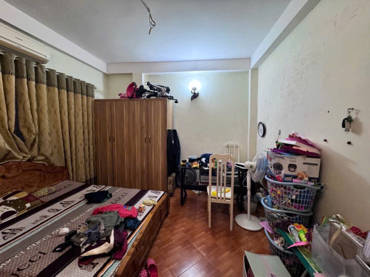 Bán nhà Vũ Tông Phan 31m2 , 5 tầng , 5,6 tỷ