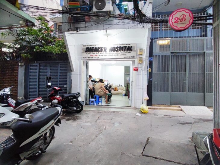 (CÓ THẬT) bán nhà tại quận 10 LÊ HỒNG PHONG cách mặt phố 10m, hẻm 7m ô tô tránh, kinh doanh 10,5 tỷ