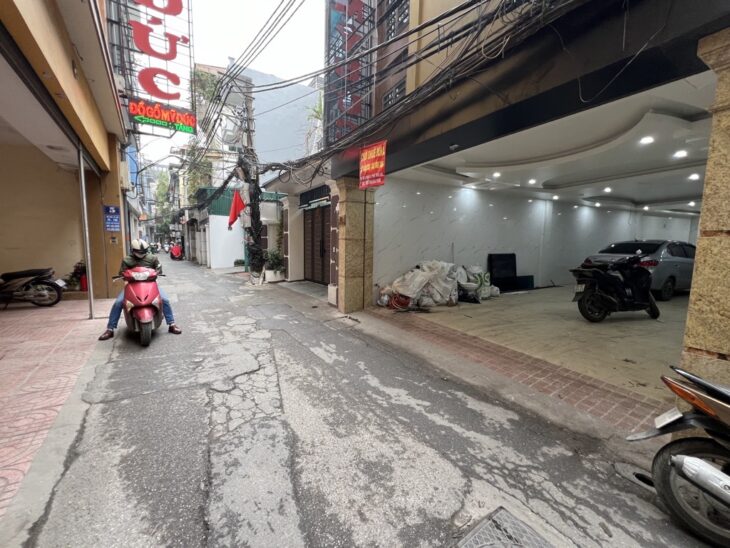 Thái Hà-TÒA NHÀ VĂN PHÒNG- 01 NHÀ RA PHỐ- GARA Ô TÔ -SIÊU KINH DOANH