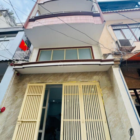 Bán nhà Nguyễn Trãi, Quận 5, 5 tầng 6PN, sổ vuông vức, hoàn công đủ, không lộ giới giá nhỉnh 7 tỷ