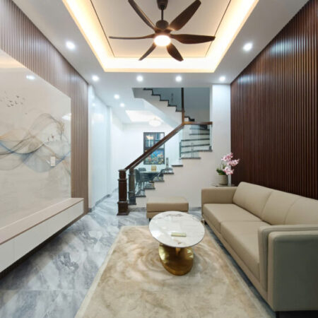 Bán Nhà Riêng, Phố Chùa Láng – DT 45m2 x MT 3.6m x 5 Tầng, Nở Hậu, Nhà Mới Full Nội Thất, An Ninh Bán Nhà Riêng, Phố Chùa Láng – DT 45m2 x MT 3.6m x 5 Tầng, Nở Hậu, Nhà Mới Full Nội Thất, An Ninh