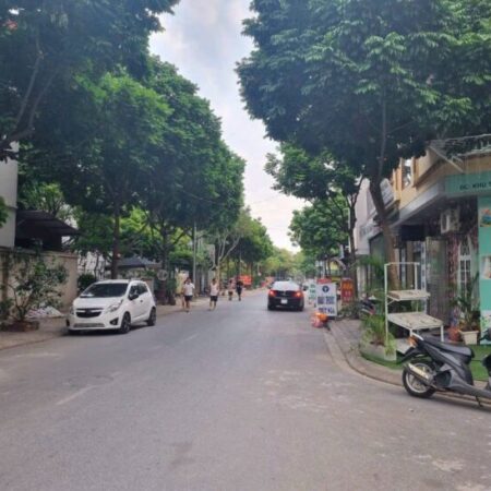 THANH TRÌ – NHÀ 5 TẦNG HIỆN ĐẠI, FULL NỘI THẤT, Ô TÔ ĐỖ CỬA