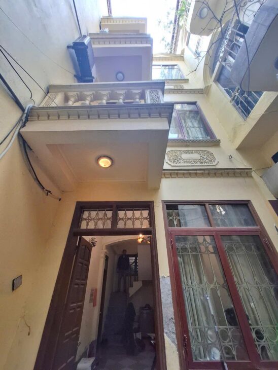 7.95 tỷ có nhà Đỗ Thuận, HBT,49m 3 tầng, ngõ 3 gác, gần oto