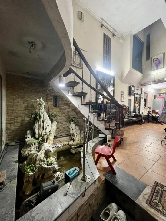 Cần bán nhà Võ Thị Sáu,HBT, lô góc, dân xây,oto đỗ cửa, sổ vuông,65m, 16,8 tỷ