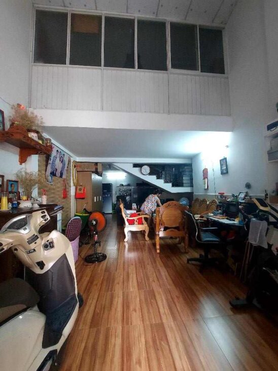 NHÀ NHỎ ĐẦY ĐỦ CÔNG NĂNG – SÁT MẶT TIỀN- RỘNG 56M2 NGANG 4.2M – TÔ KÝ Q.12 – CHỈ 3.65 TỶ 0938803675