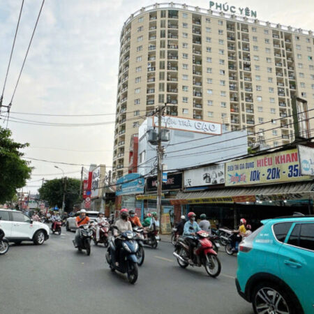 Chính chủ gửi bán nhà ngang 5m Phan Huy Ích xe hơi ngủ nhà 70m2 4 lầu BTCT gần chợ 8.5 tỷ