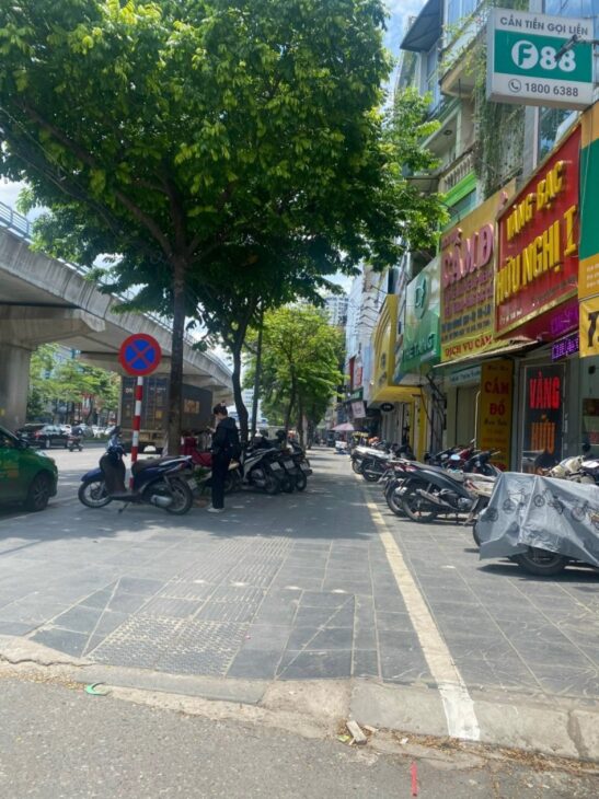 BÁN NHÀ ĐẸPHỒ TÙNG MẬU, NAM TỪ LIÊM 80M, 3T, MT 7M, LÔ GÓC, 3 MẶT NGÕ, GẦN PHỐ, 13 TỶ.