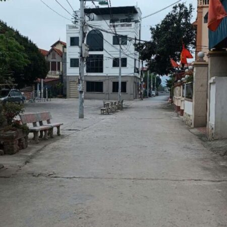 Bán nhà Hậu Giang, Q.6: 55m2, 2 tầng, 3PN, SH, giá 4.5 tỷ.