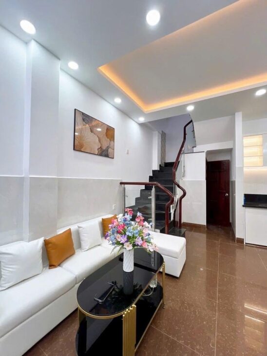 Bán nhà Gò Vấp, Sat hẻm xe hơi Nguyễn Văn Công, 30M² x 3 Tầng, 4 Pn, Full nội thất, SHR, hơn 4 ????