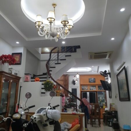 NHÀ SIÊU ĐẸP MỄ TRÌ THƯỢNG, NAM TỪ LIÊM 55M, 5T, MT 4.5M, TẶNG NỘI THẤT, 10 TỶ. 0937651883.