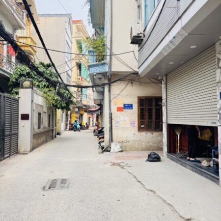 NHÀ ĐỊNH CÔNG THƯỢNG, HOÀNG MAI, Ô TÔ ĐỖ CỔNG- 3 BƯỚC RA PHỐ, 53M2, 12.5TỶ(CTL)