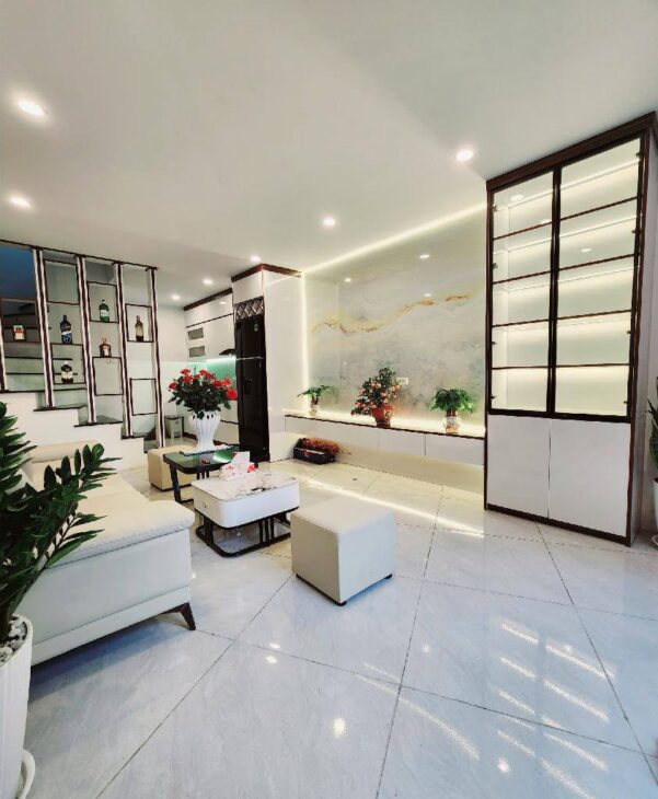 SIÊU RẺ – 7,1TỶ – 61M NHÀ ĐẸP 4 TẦNG NGỌC THỤY, GẦN CHỢ, CÔNG VIÊN, HỒ ĐIỀU HÒA, GẦN Ô TÔ