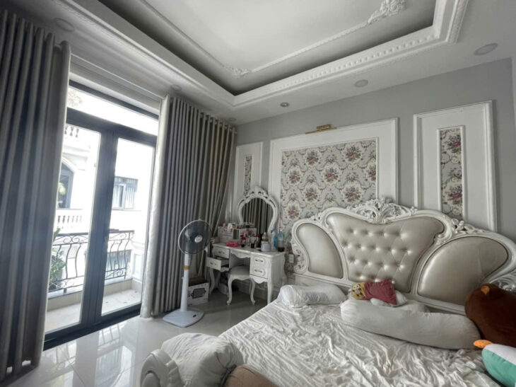 Nhà phố 5 tầng đẹp ngay khu phân lô HXH Lê Văn Thọ 60m2 tặng NT sát CV Làng Hoa 9.3 tỷ.