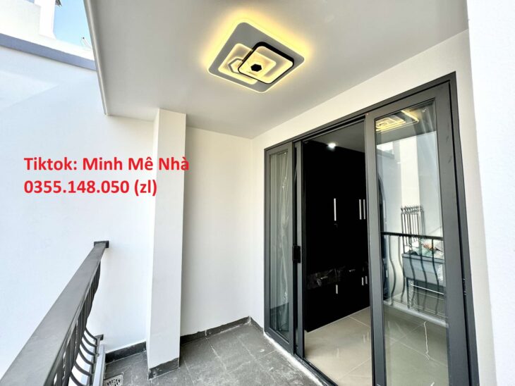 Bán Nhà Nguyên Hồng 45m2, Ngang 5.2m , 4 Tầng, Ôtô Tới Nhà Nhỉnh 7 Tỉ