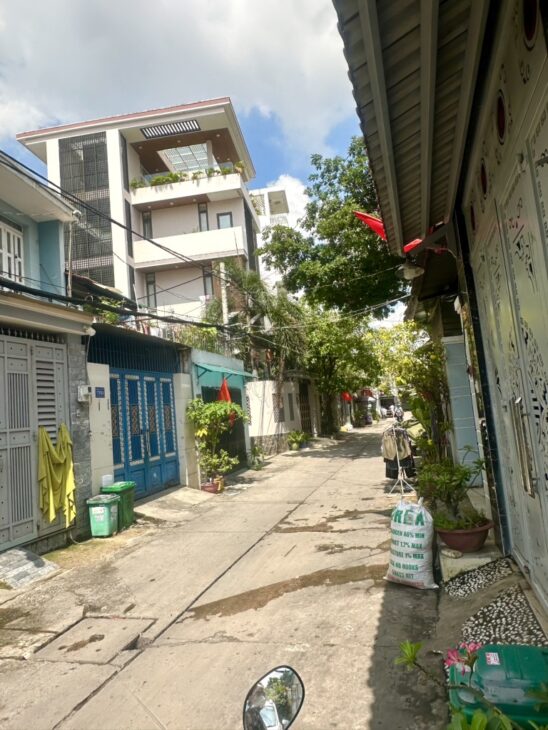 BÁN NHÀ – NGANG 8M – LÊ VĂN QUỚI – GÒ XOÀI – BÌNH TÂN – 119M2 – XE HƠI TRÁNH – NHỈNH 9 TỈ