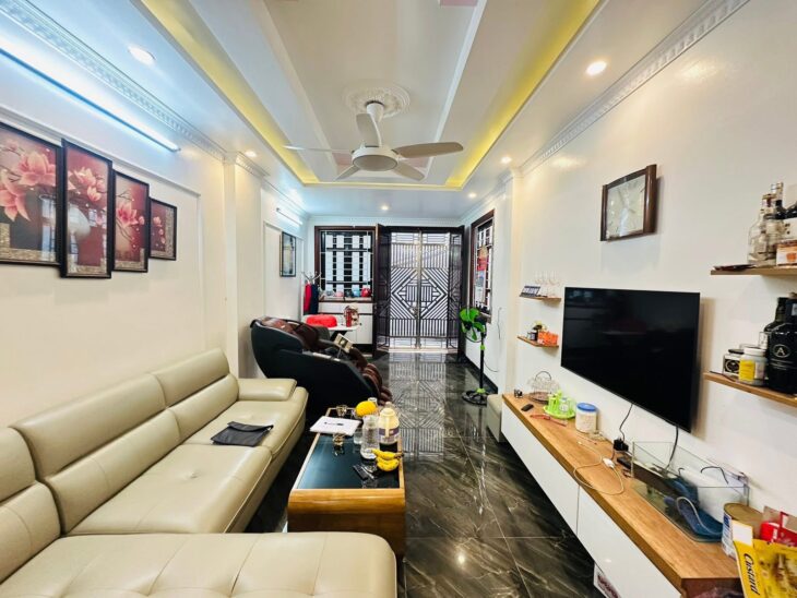 Nhà phố Khuất Duy Tiến, phường Thanh Xuân Trung, diện tích 42m², 4 tầng, gần trường Amsterdam – Giá