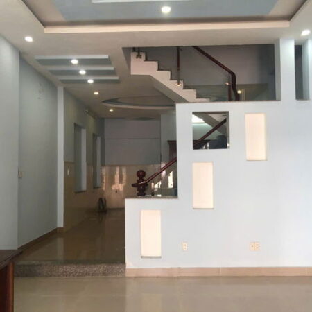 bán nhà hẻm xe hơi thạnh lộc 15, cách đường lớn hà huy giáp 50m2, phường thạnh lộc q12, nhà thông