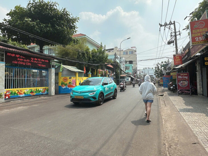 Bán tòa nhà 8 tầng T.máy mặt tiền Phạm Văn Chiêu ngang 10m 55PN 500m2 KD đỉnh 59 tỷ.