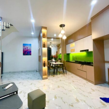 Nhà Minh Khai, vài bước ra oto, lô góc, dân xây, 5 tầng, 7.5 tỷ