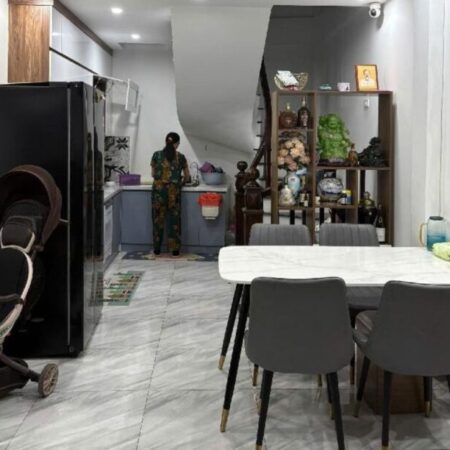 BÁN NHÀ 6 TẦNG, BỒ ĐỀ, LONG BIÊN, HÀ NỘI, GIÁ 7,5 TỶ