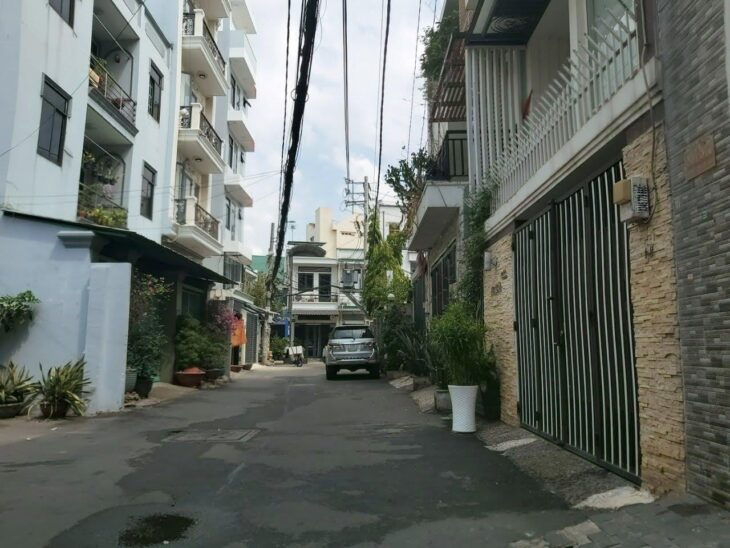 Bán nhà Gò Vấp , sat hẻm xe hơi Nguyễn Kiệm, 4.2 x 15, 4 tầng , 8 Pn, dòng tiền tôt