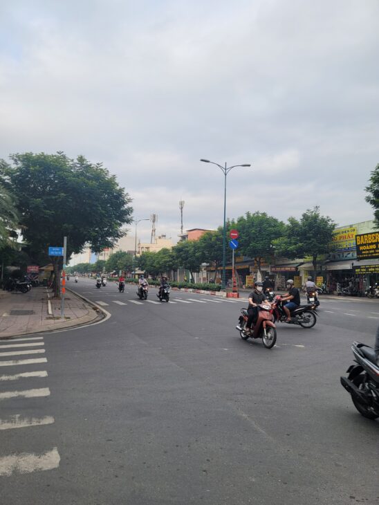 Bán đất mặt tiền kinh doanh 500m2 Long Trường quận 9