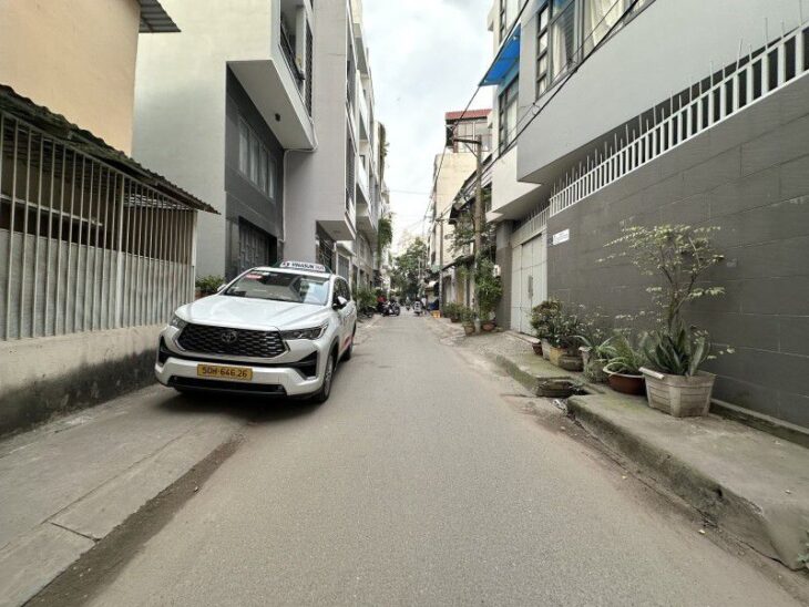NHÀ ĐẸP FULL NỘI THẤT – KHU PHAN XÍCH LONG – MẶT TIỀN HẺM, Ô TÔ TRÁNH – 3 MẶT Ô TÔ – 39M2 (4.3×9.5)