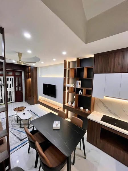 Bán nhà phố Hoàng Ngân, Quận Thanh Xuân, 35m², 4 tầng, giá 7 tỷ
