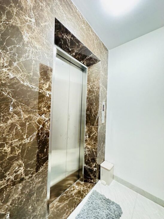 BÁN NHÀ BÙI XƯƠNG TRẠCH, THANG MÁY, Ô TÔ ĐỖ CỔNG. DT 33,3M2. 7,9 TỶ