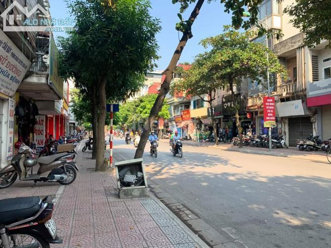 Bán nhà Thái Thịnh, Đống Đa, oto, 2 thoáng, 58m2, 2 tầng, Mt 3.5m, chỉ 16.3 tỷ