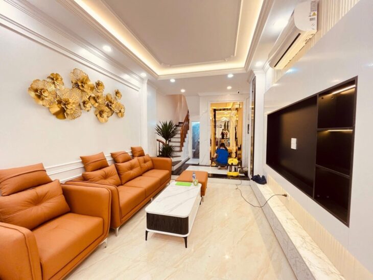 Siêu phẩm Thang Máy Nguyễn An Ninh OTO đỗ cổng nhà mới siêu đẹp 50m2 giá 12 tỷ