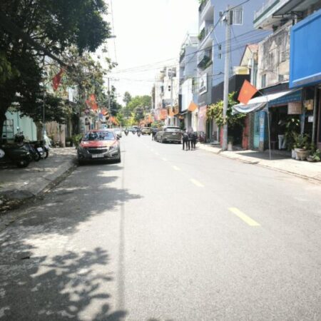 Bán gấp cho con đi du học nhà mặt phố Hữu Nghị, trung tâm sầm uất Bình Thọ, Thủ Đức – 106m², 18 tỷ,